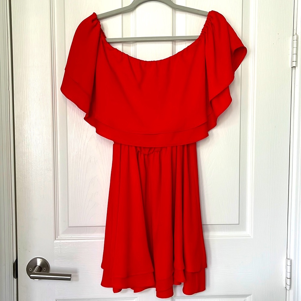 ❤️Amanda Uprichard dress ruffle off shoulder❤️
